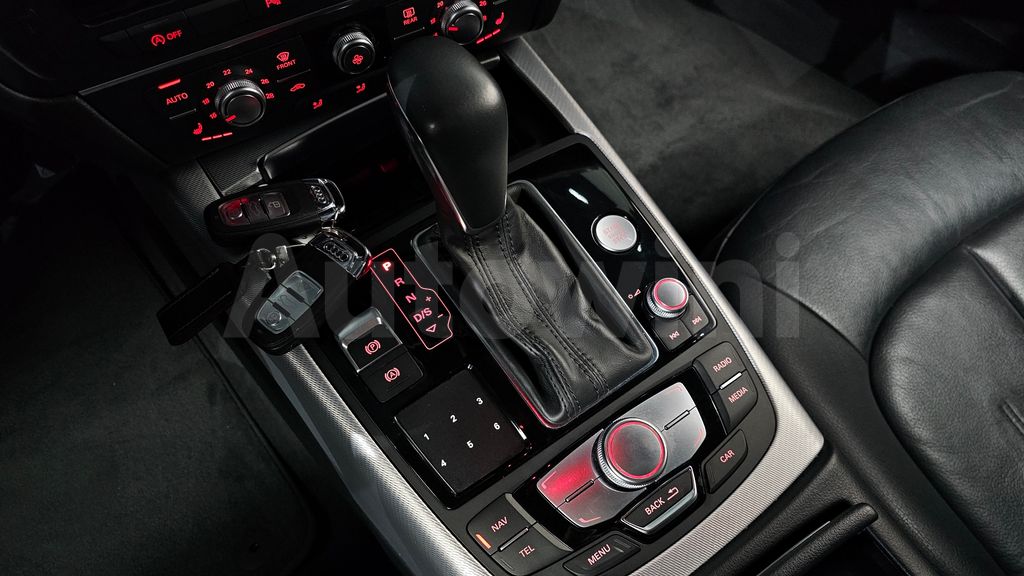 Audi New A6 40 TFSI C7 — снимка 9