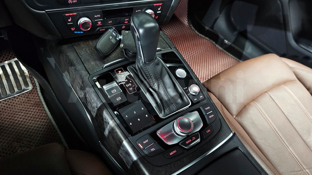 Audi New A6 35 TDI Quattro Premium C7 — снимка 9