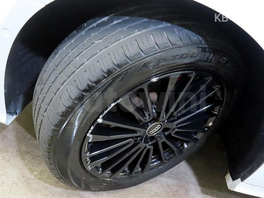Audi A6(C8) 40 TDI Premium — снимка 20