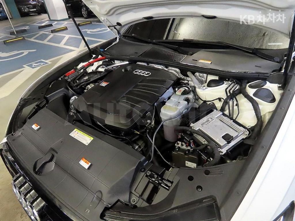 Audi A6(C8) 40 TDI Premium — снимка 19