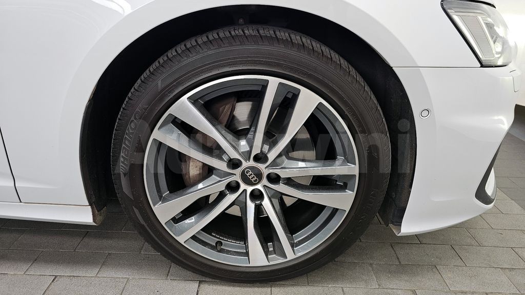 Audi A6(C8) 45 TDI Quattro Premium — снимка 5