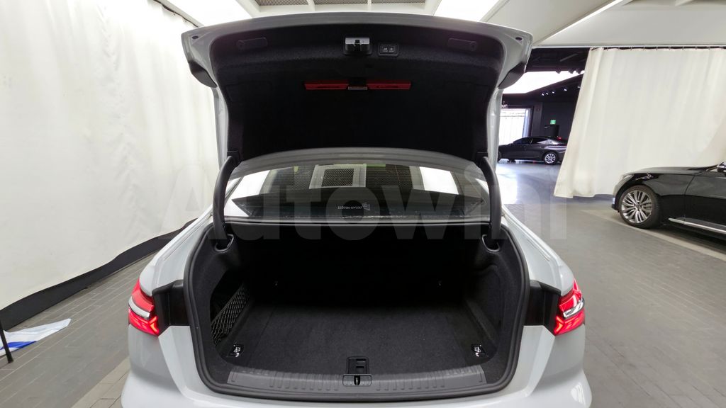 Audi A6(C8) 45 TDI Quattro Premium — снимка 20