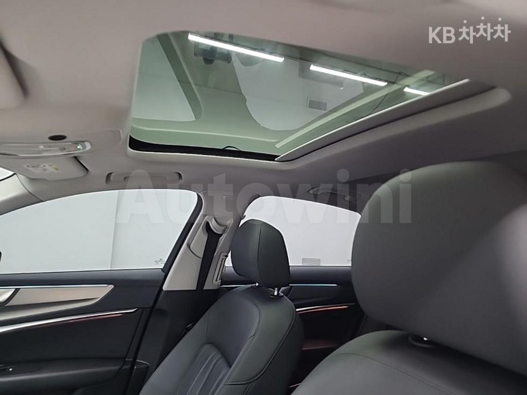 Audi A6(C8) 45 TFSI Basic — снимка 14