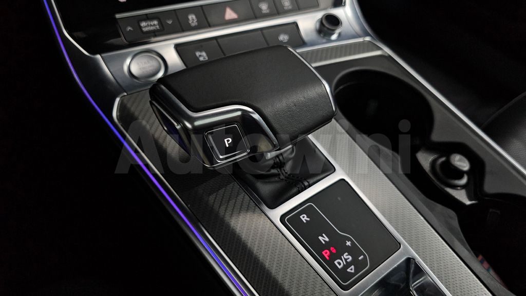 Audi A6(C8) 45 TFSI Quattro — снимка 9