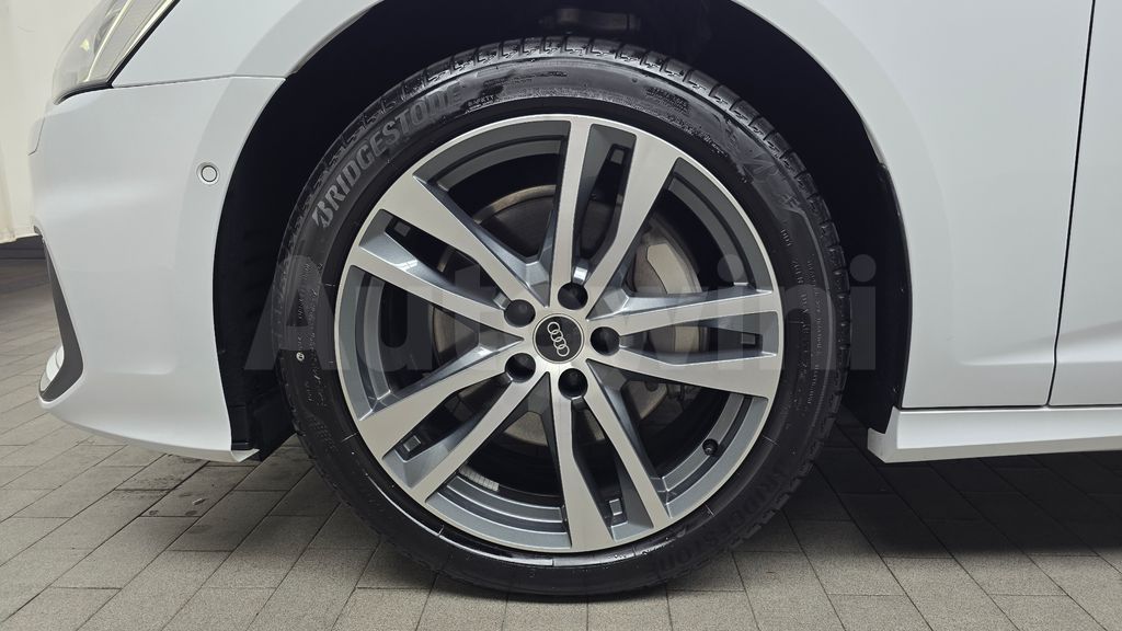 Audi A6(C8) 45 TFSI Premium — снимка 5
