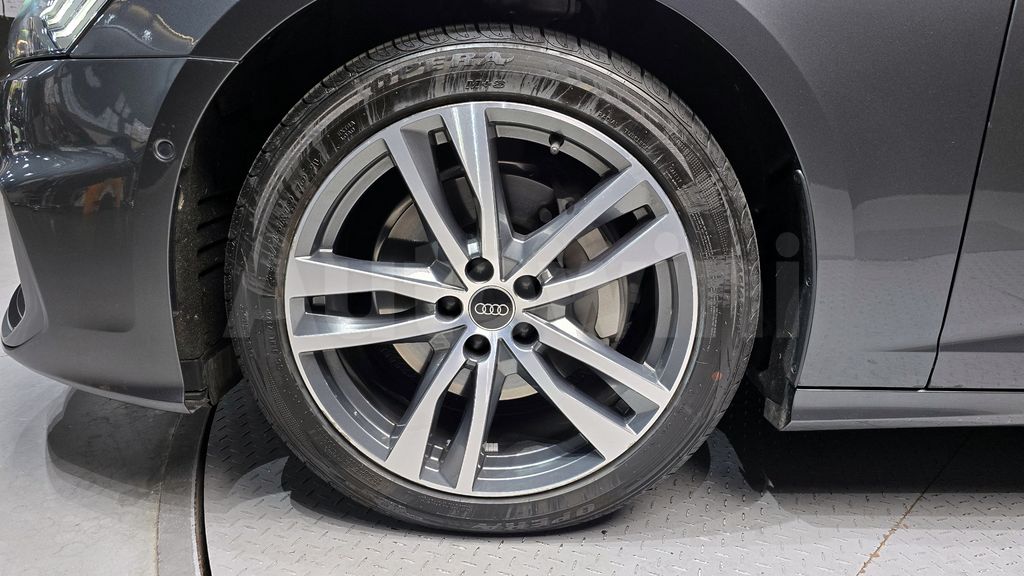 Audi A6(C8) 45 TFSI Premium — снимка 5