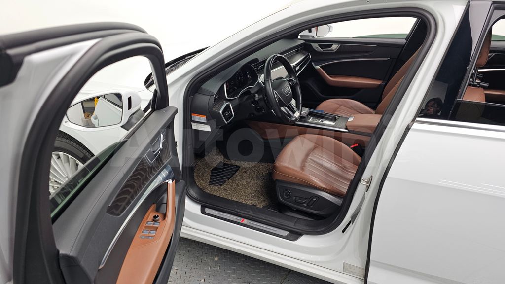 Audi A6(C8) 40 TDI Quattro Premium — снимка 10