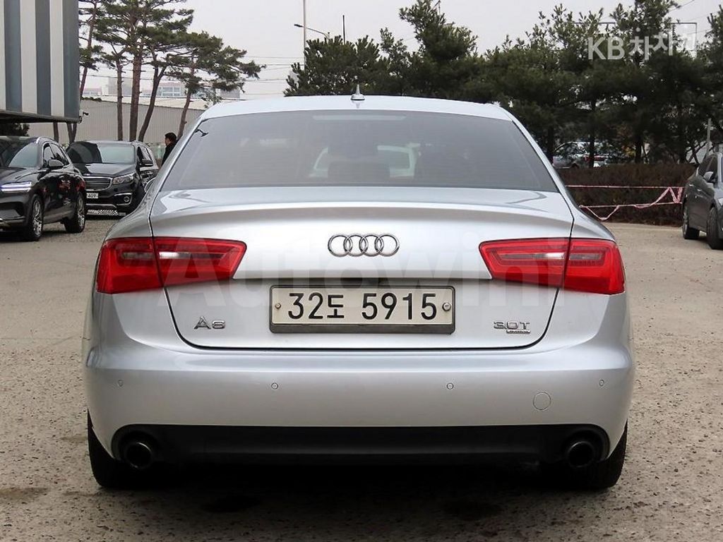 Audi A6 3.0 TFSI Quattro C6 — снимка 4