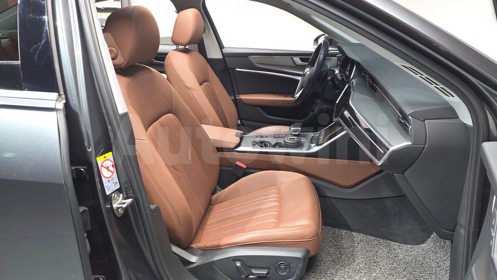 Audi A6(C8) 45 TFSI — снимка 10