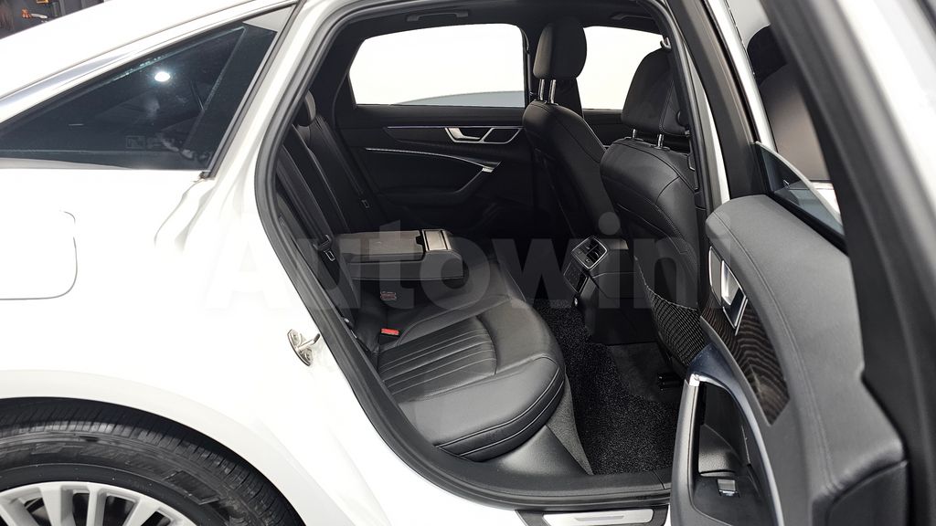 Audi A6(C8) 45 TFSI Quattro Premium — снимка 12