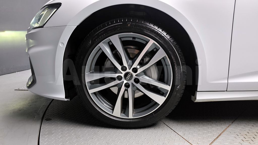 Audi A6(C8) 45 TFSI Premium — снимка 5