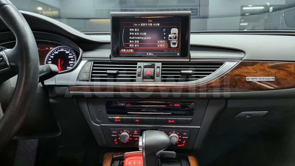 Audi New A6 3.0 TDI Quattro C7 — снимка 15
