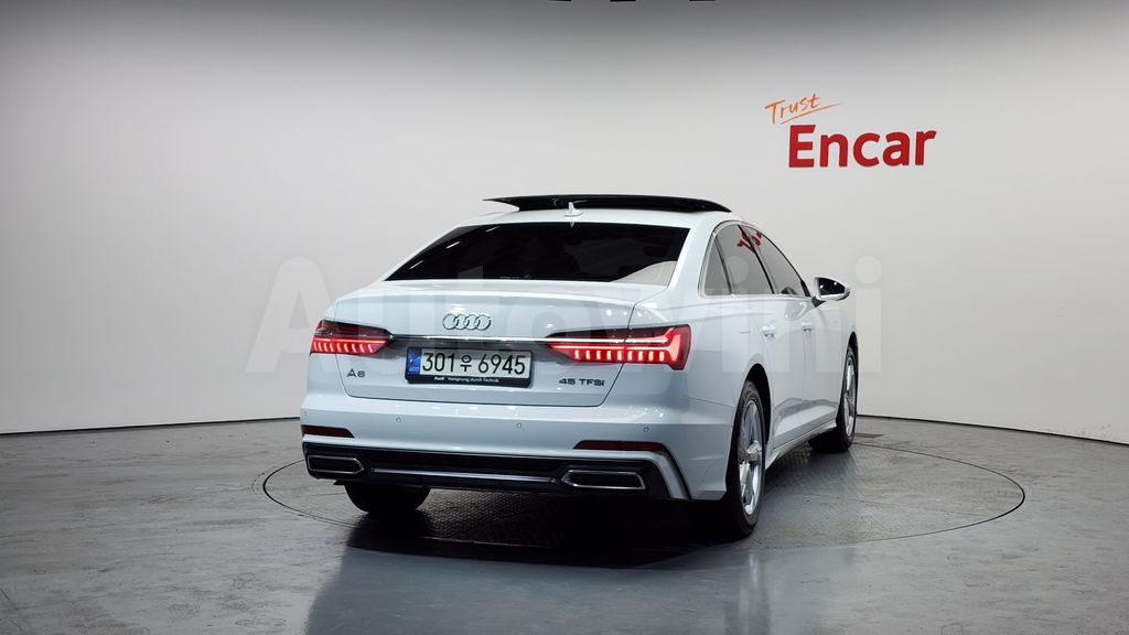 Audi A6(C8) 45 TFSI — снимка 4