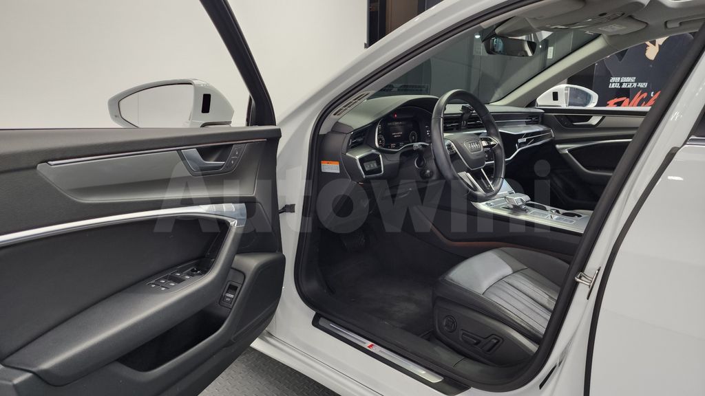 Audi A6(C8) 45 TFSI — снимка 10