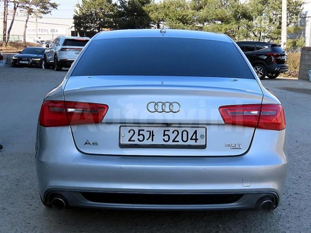 Audi A6 3.0 TFSI Quattro C6 Dynamic — снимка 4