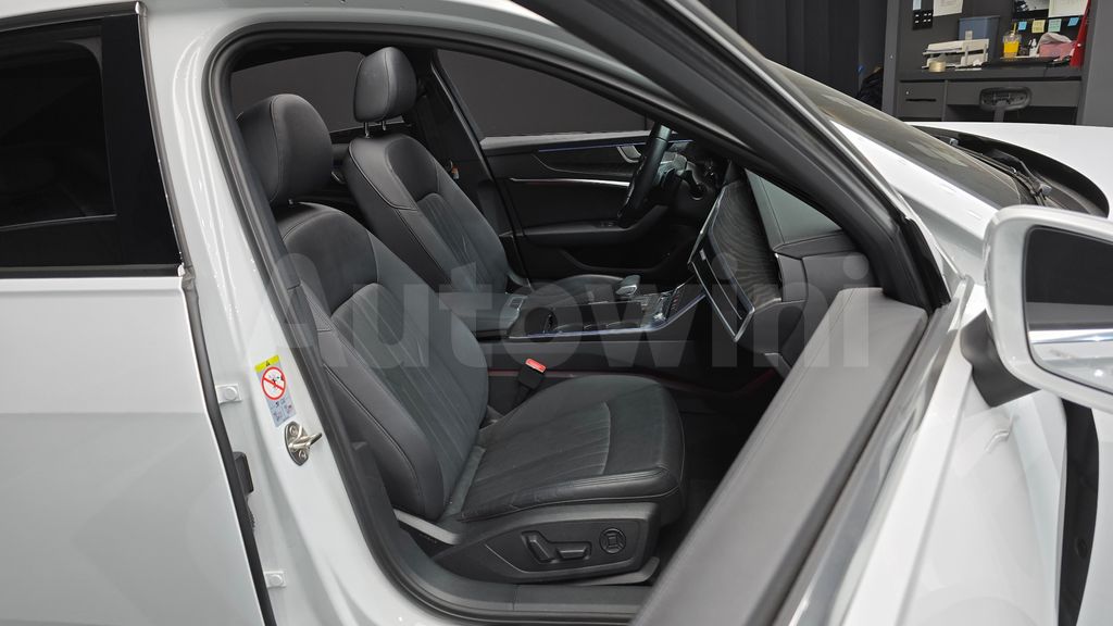 Audi A6(C8) 45 TFSI Quattro Premium — снимка 12