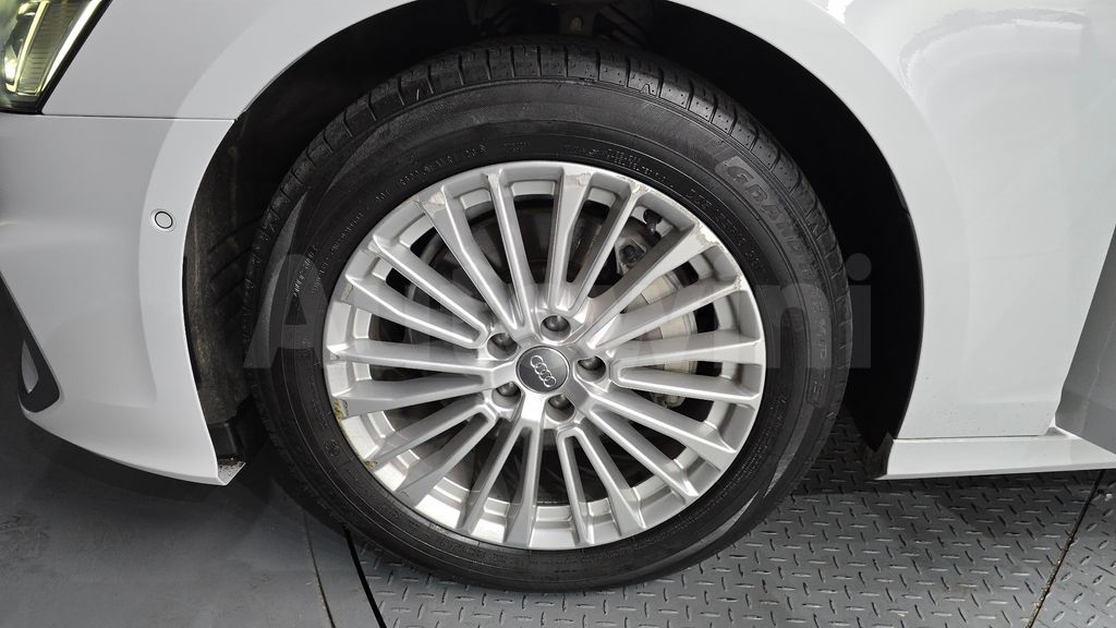 Audi A6(C8) 45 TFSI Quattro Premium — снимка 5