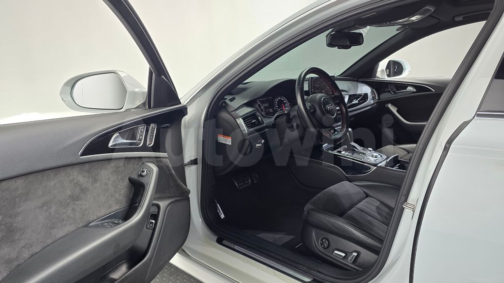 Audi New A6 40 TDI Quattro Sprot C7 — снимка 10