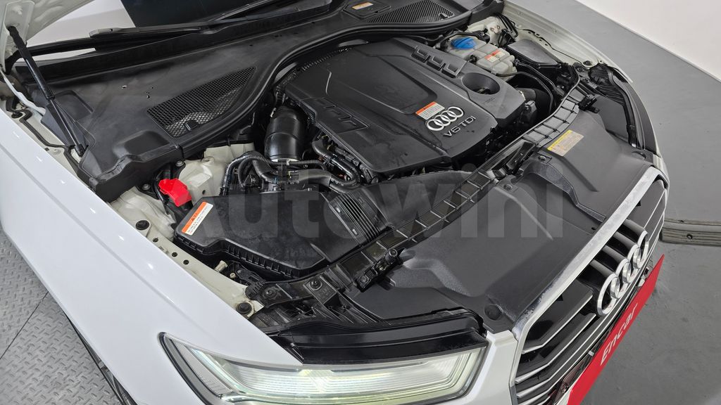 Audi New A6 40 TDI Quattro Sprot C7 — снимка 6