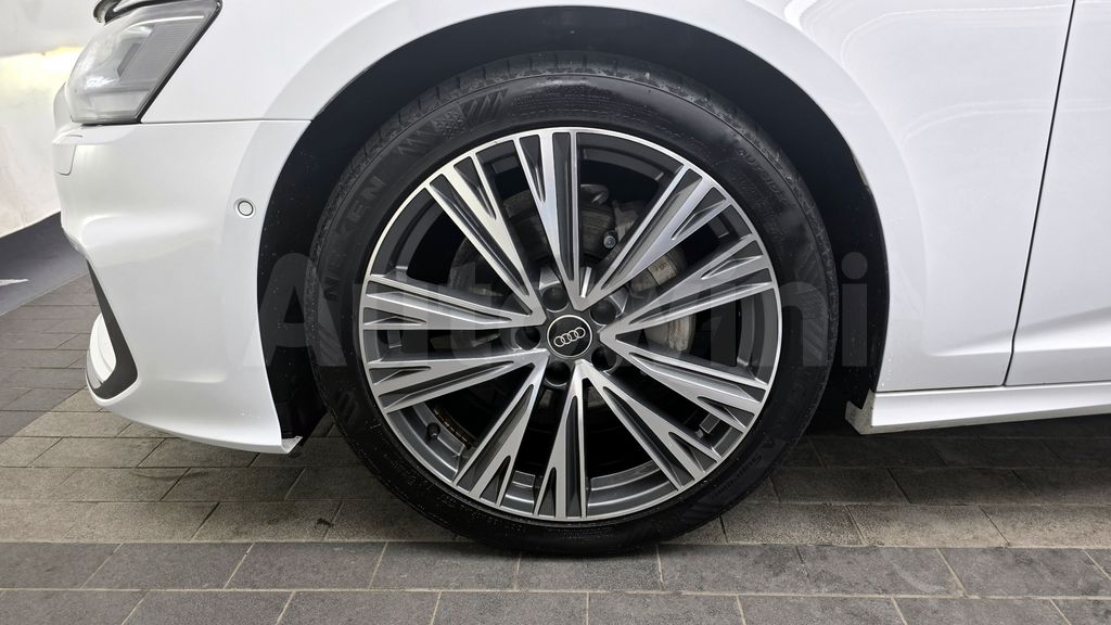 Audi A6(C8) 40 TDI Quattro Premium — снимка 6