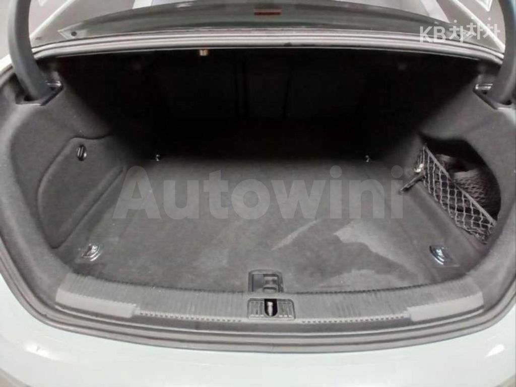 Audi A6 40 TDI Quattro Premium C7(15~) — снимка 18