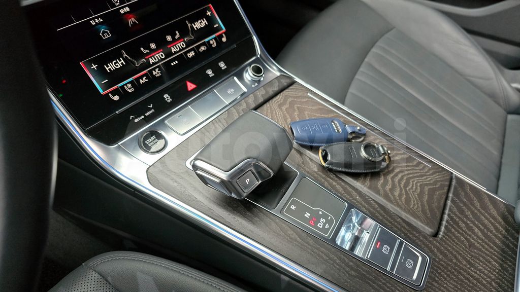 Audi A6(C8) 45 TFSI Quattro Premium — снимка 9