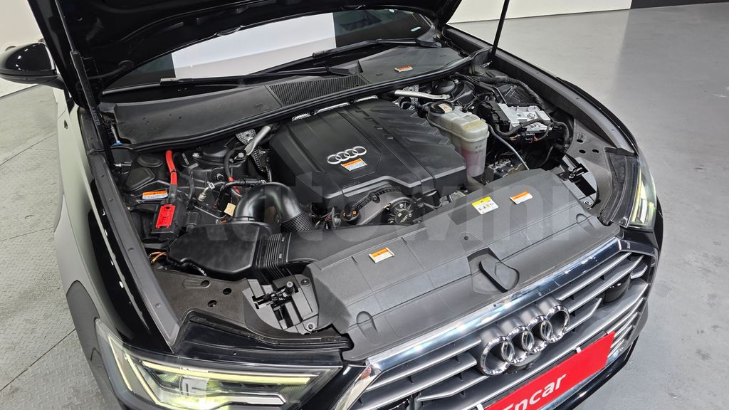 Audi A6(C8) 45 TFSI — снимка 6