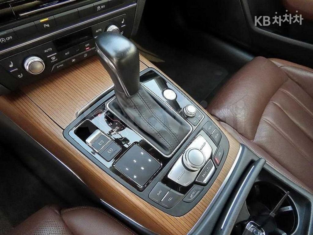 Audi A6 40 TDI Quattro Premium C7(15~) — снимка 11