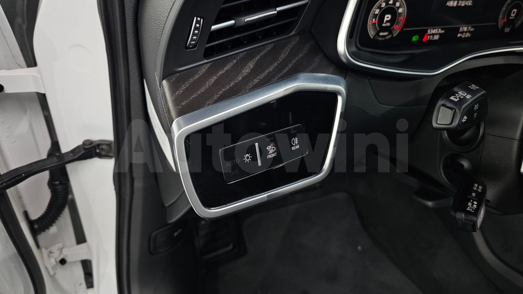 Audi A6(C8) 45 TFSI Premium — снимка 17
