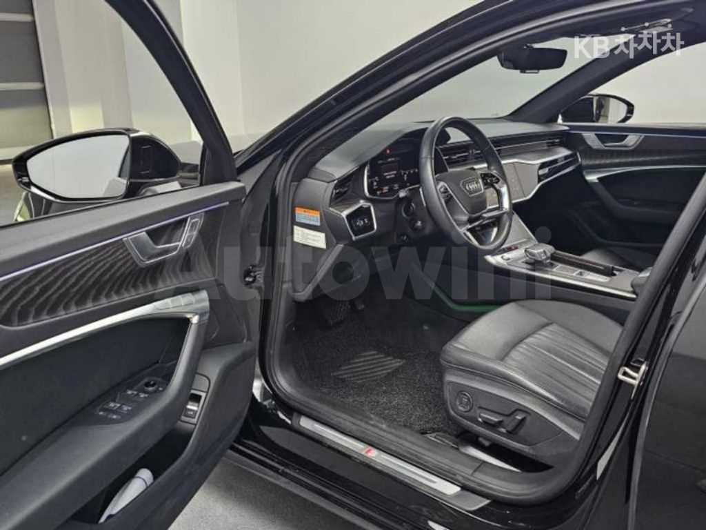 Audi A6(C8) 45 TFSI Premium — снимка 11