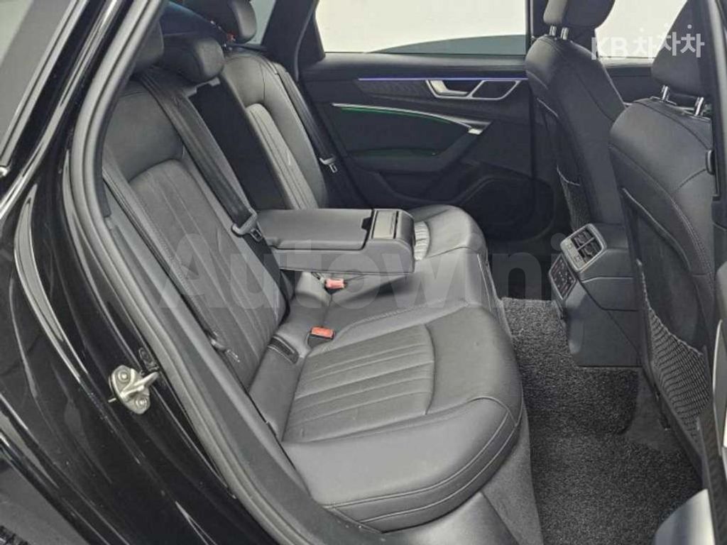 Audi A6(C8) 45 TFSI Premium — снимка 12