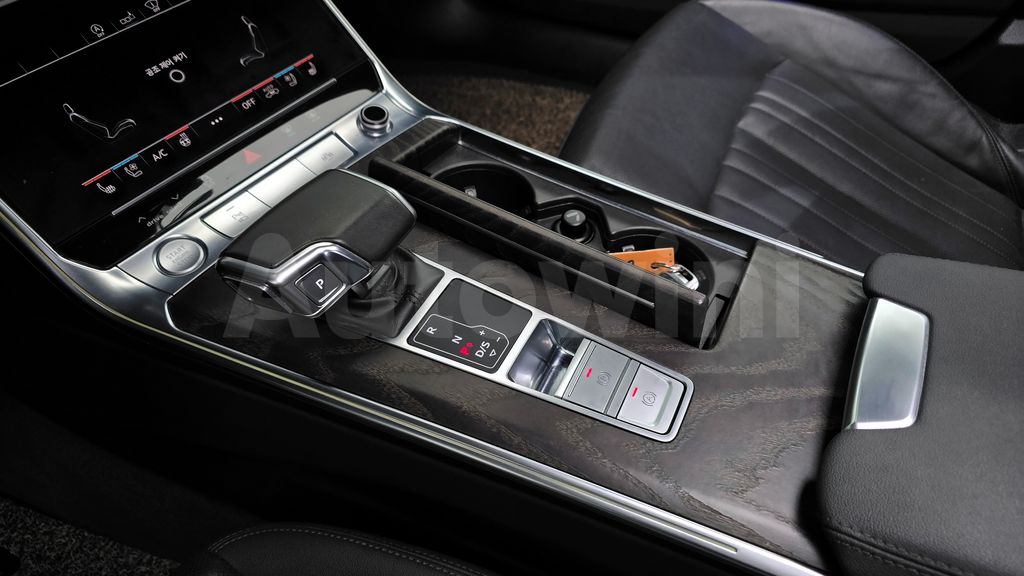 Audi A6(C8) 45 TFSI Premium — снимка 9