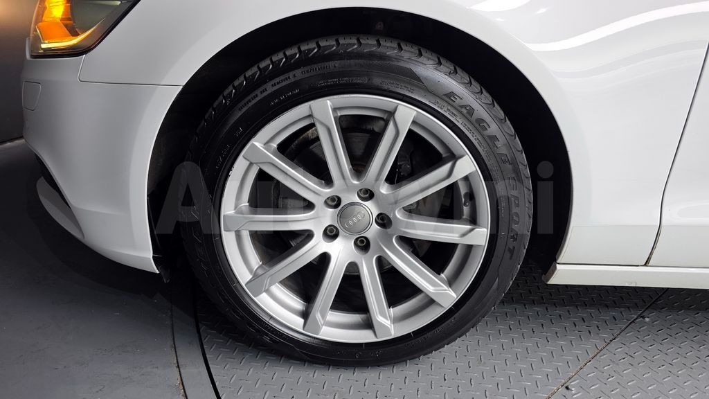 Audi New A6 2.0 TDI Dynamic C7 — снимка 5