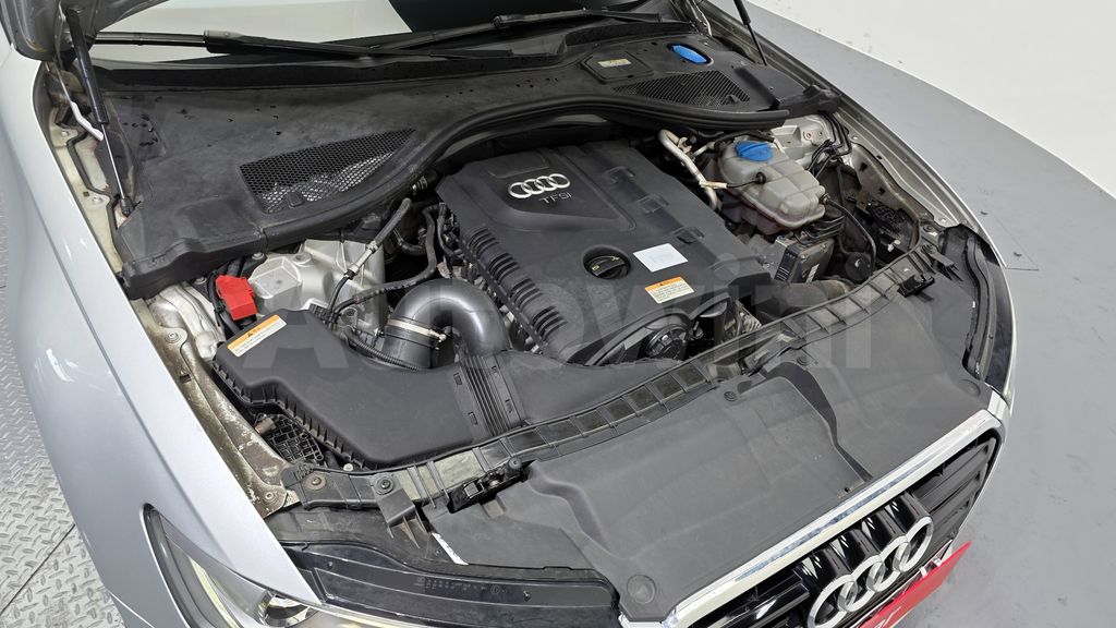 Audi New A6 2.0 TFSI Quattro Dynamic C7 — снимка 6