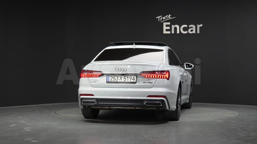 Audi A6(C8) 45 TFSI Premium — снимка 4
