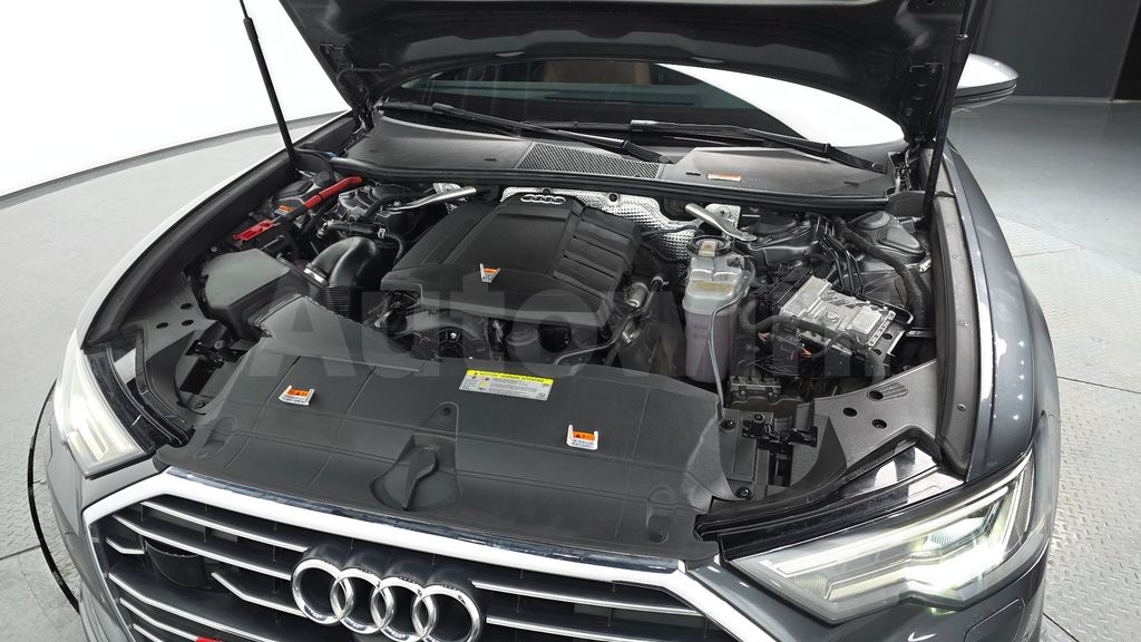Audi A6(C8) 45 TFSI — снимка 6