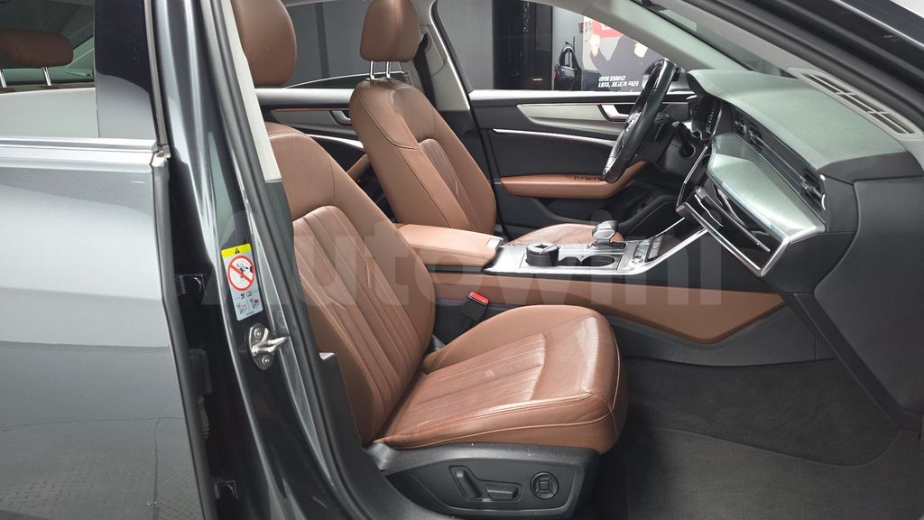 Audi A6(C8) 45 TFSI — снимка 10