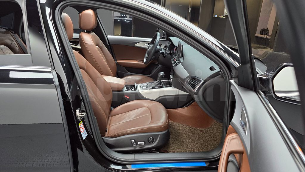 Audi New A6 40 TFSI C7 — снимка 10