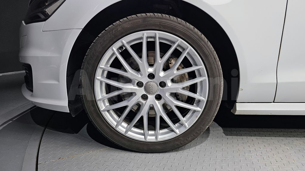 Audi New A6 40 TDI Quattro Premium C7 — снимка 5