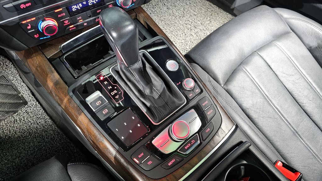 Audi New A6 35 TDI Quattro Premium C7 — снимка 9
