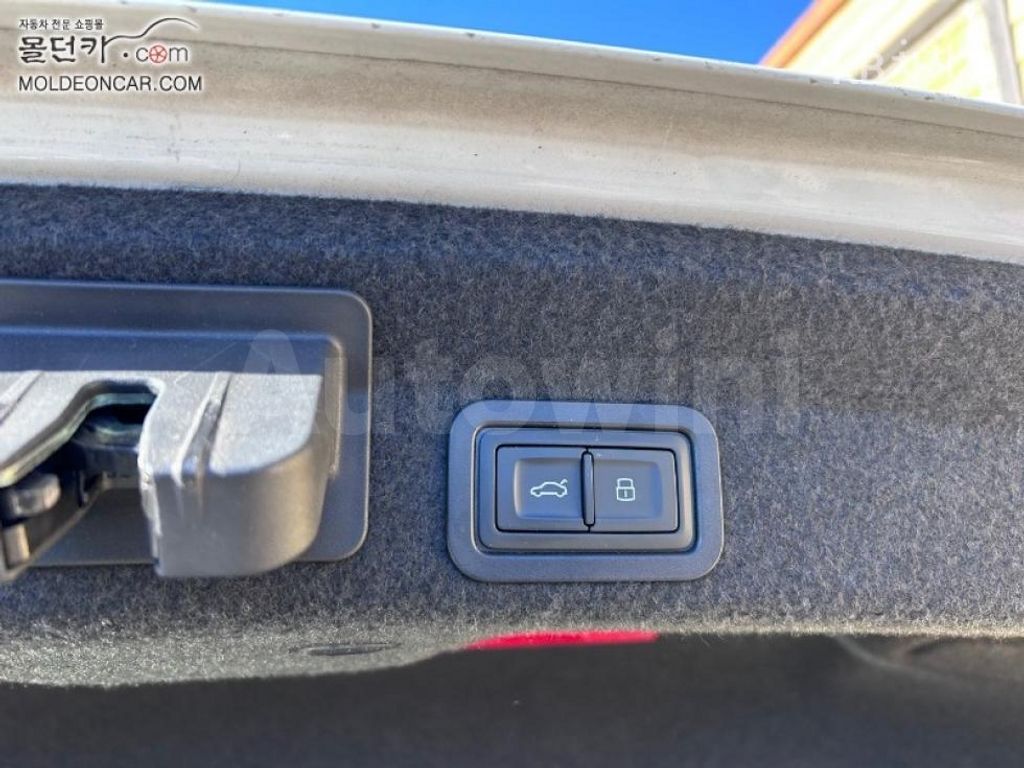 Audi A6(C8) 45 TDI Quattro Premium — снимка 18