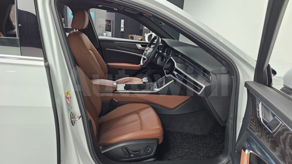 Audi A6(C8) 45 TFSI Quattro Premium — снимка 11
