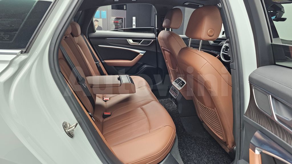 Audi A6(C8) 45 TFSI Quattro Premium — снимка 12