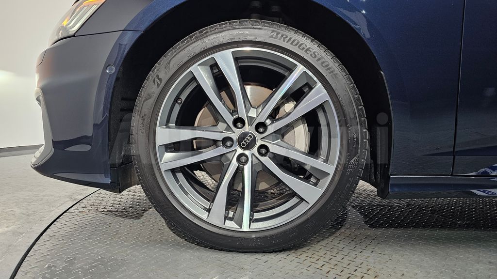 Audi A6(C8) 45 TFSI Premium — снимка 5