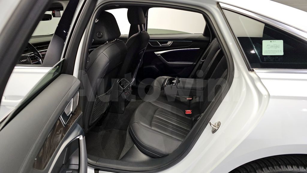 Audi A6(C8) 45 TFSI Quattro Premium — снимка 11