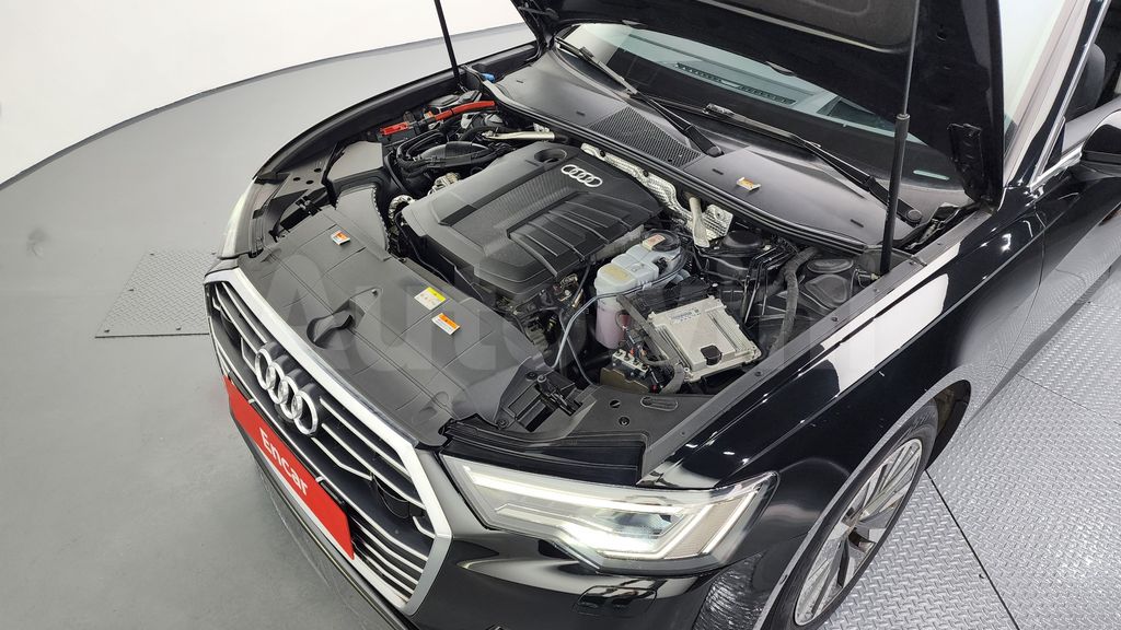 Audi A6(C8) 40 TDI — снимка 6