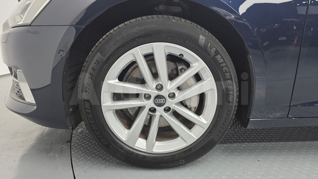 Audi A6(C8) 45 TFSI — снимка 5