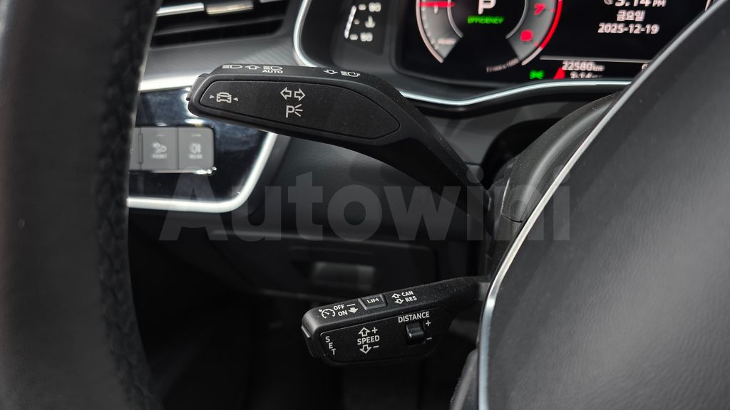 Audi A6(C8) 45 TFSI — снимка 18