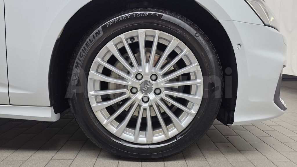 Audi A6(C8) 40 TDI Quattro Premium — снимка 5
