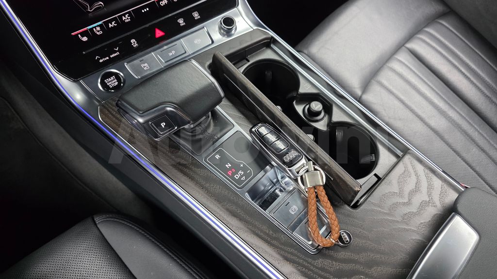 Audi A6(C8) 40 TDI Quattro Premium — снимка 9